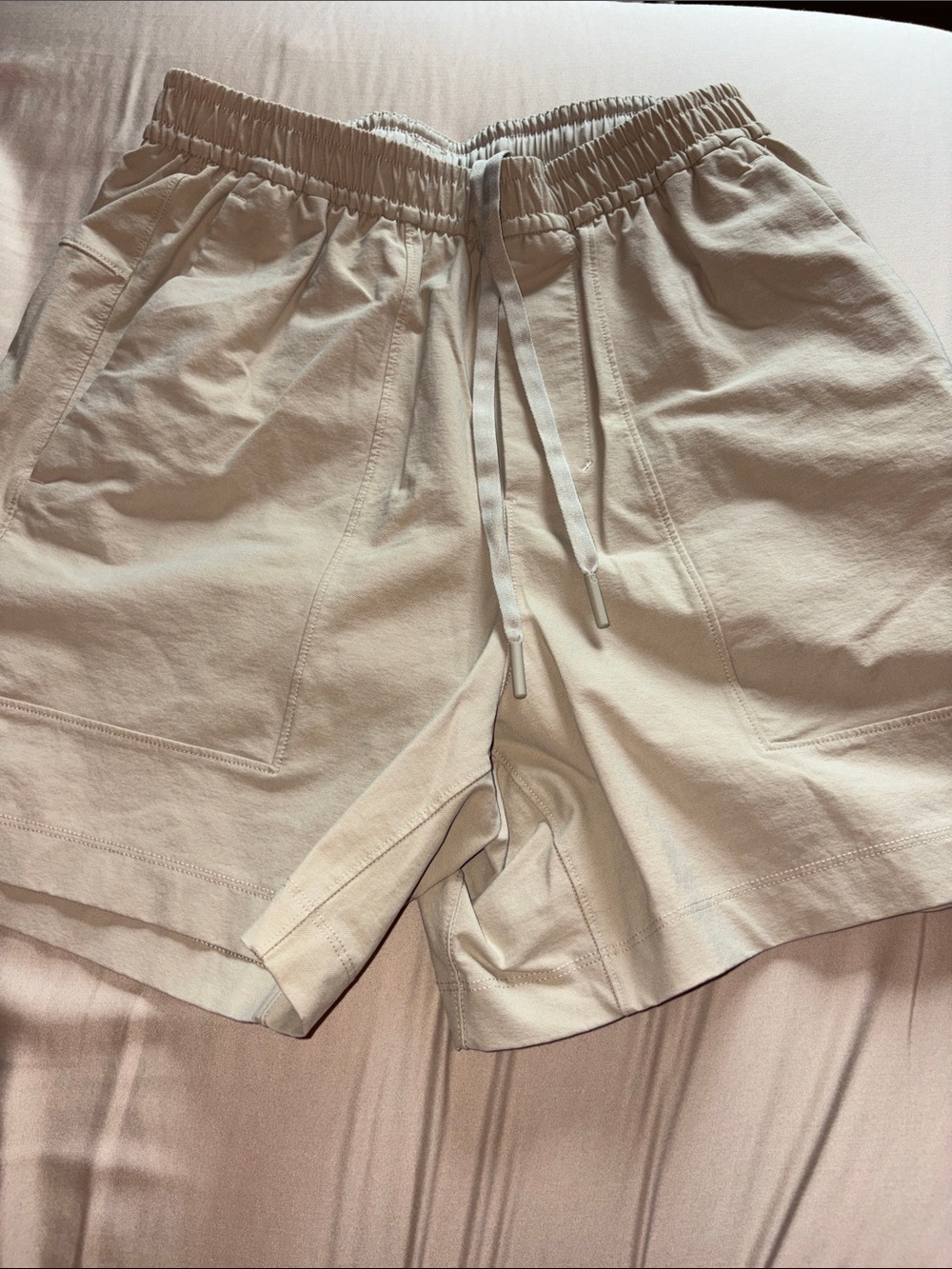 lululemon athletica Men's Cream Athletic Drawstring Shorts